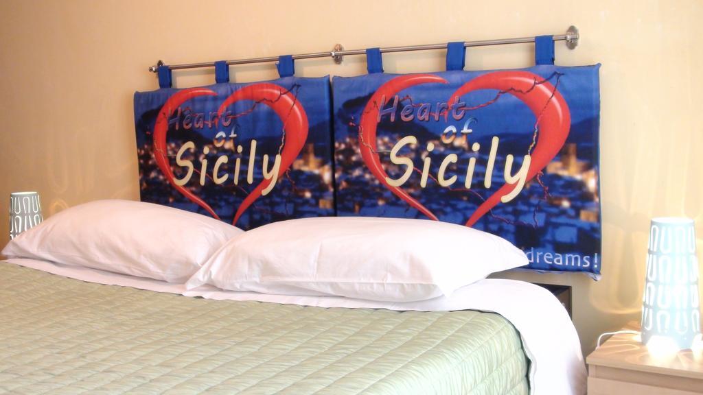 Hotel Heart Of Sicily à Mistretta Extérieur photo